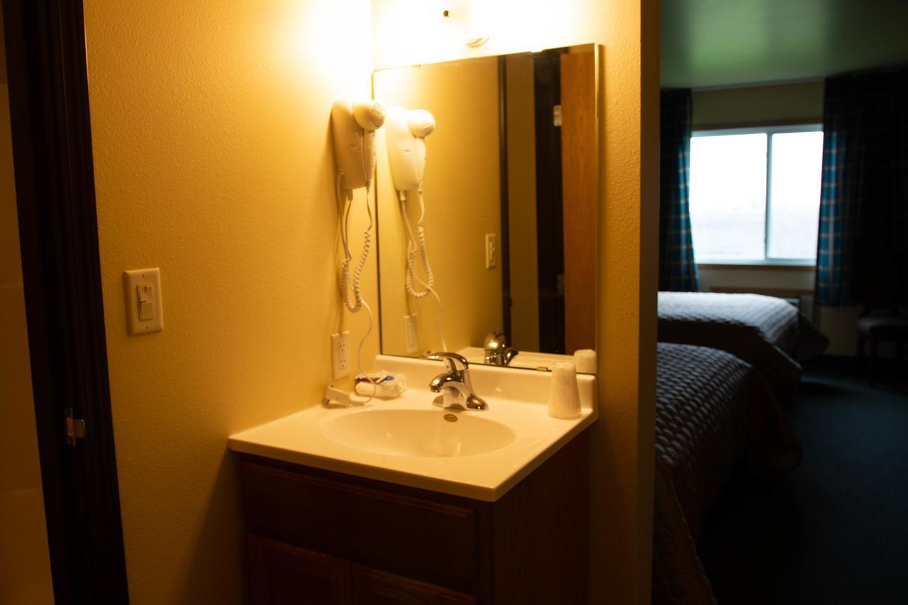 East Grand Hotel
